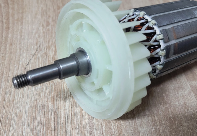 Якорь для УШМ Makita GA9040, GA7040