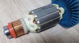 Якорь Makita для отбойного молотка HM0870C, HM0871C 513793-5